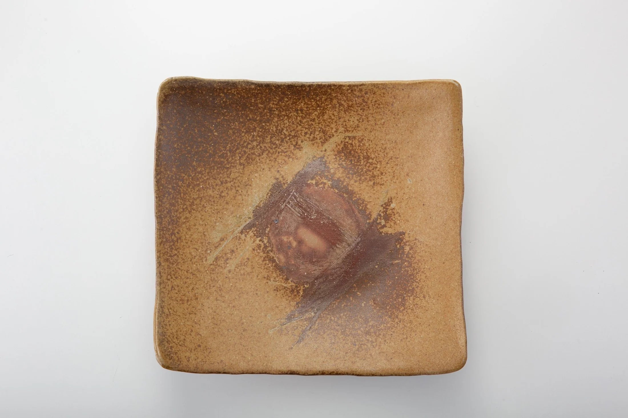 ONIBIZEN Bizen Ceramic Square Flare Plate – Handcrafted in Japan