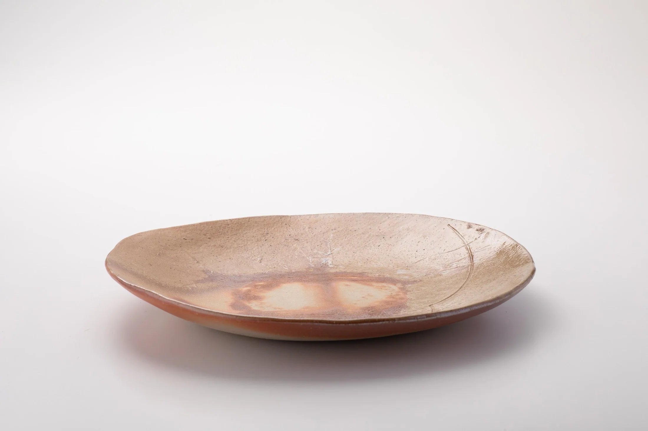 ONIBIZEN Bizen Ceramic Round Plate – Peach Series, Handcrafted in Japan